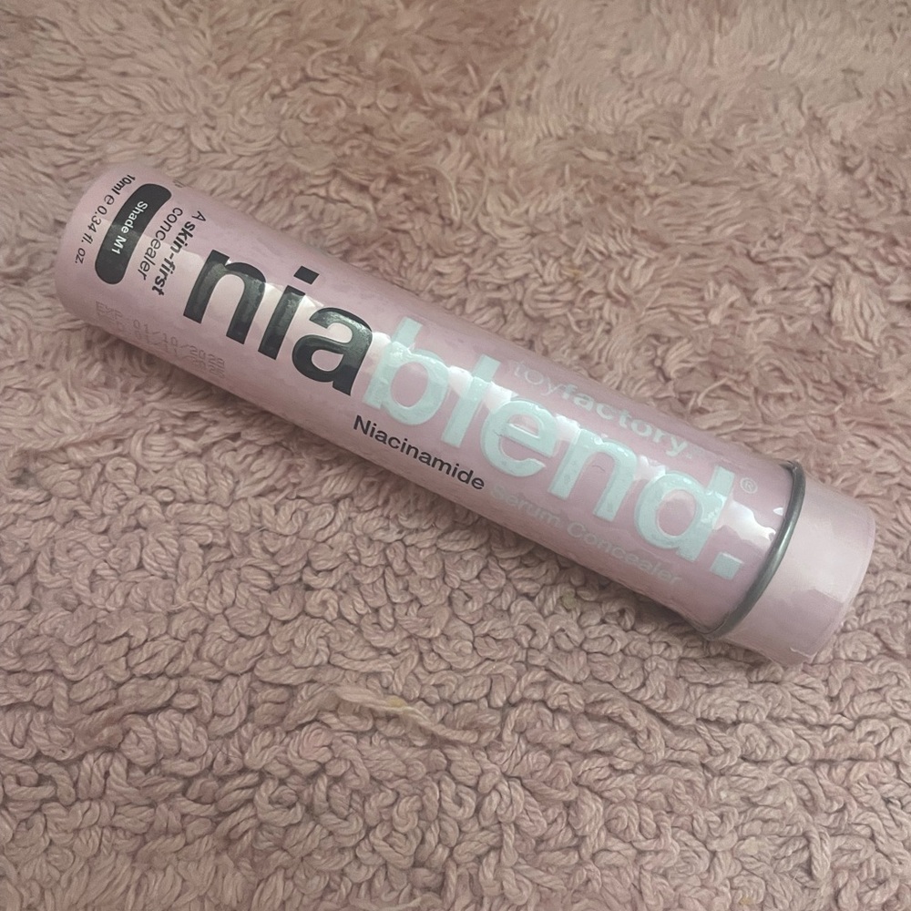NiaBlend Niacinamide Skincare Stick